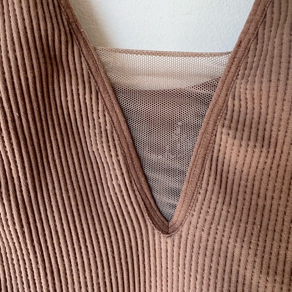 Intimately Free People ribbed v-neck tank top sz Xs/S - Picture 4 of 5